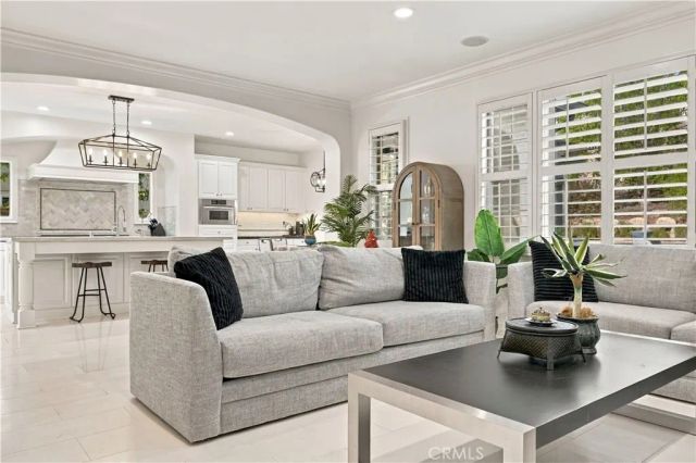 31 Prairie, Irvine, CA 92618