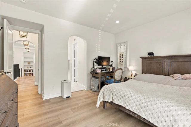 31 Prairie, Irvine, CA 92618