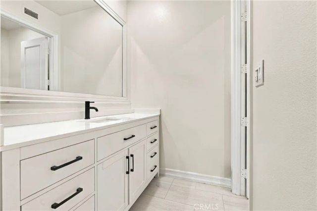 31 Prairie, Irvine, CA 92618
