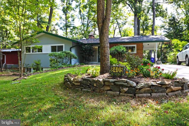 8405 WHITMAN DR, Bethesda, MD 20817