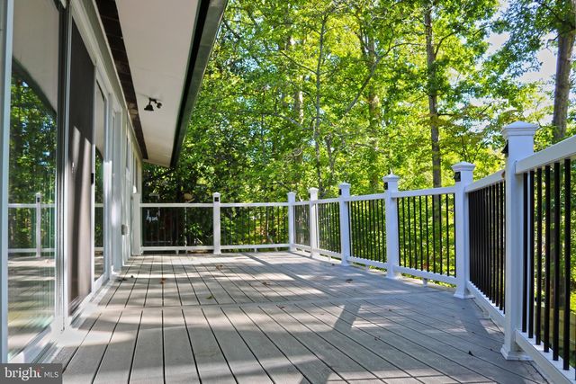 8405 WHITMAN DR, Bethesda, MD 20817
