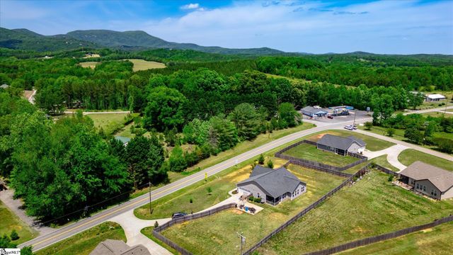 3542 Highway 414, Landrum, SC 29356