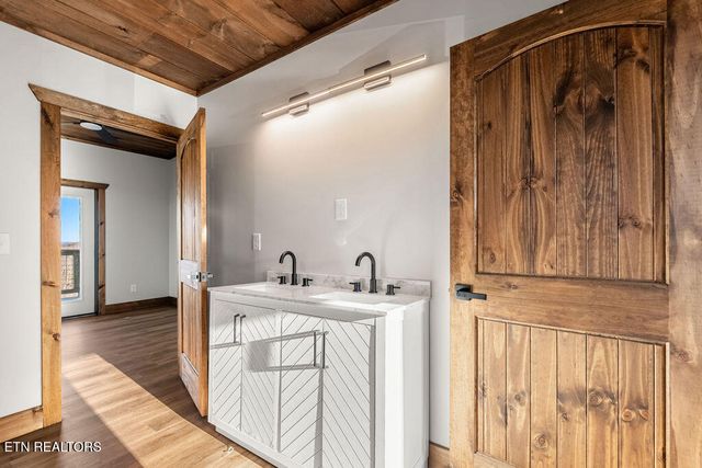 1567 Rainbow Ridge Way, Sevierville, TN 37862