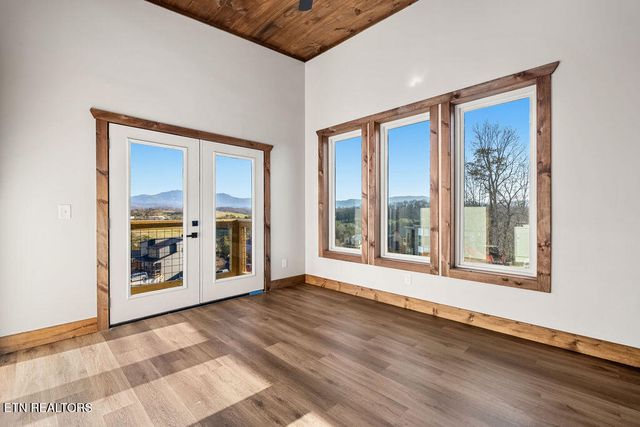 1567 Rainbow Ridge Way, Sevierville, TN 37862