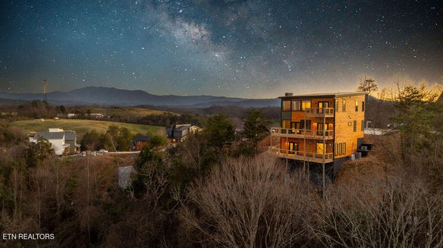 1567 Rainbow Ridge Way, Sevierville, TN 37862