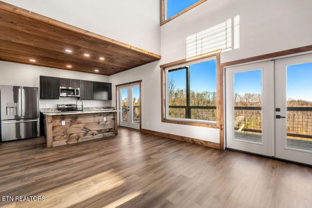 1567 Rainbow Ridge Way, Sevierville, TN 37862