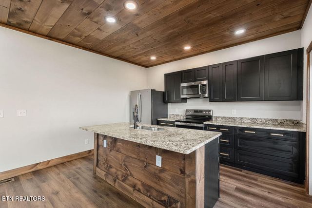 1567 Rainbow Ridge Way, Sevierville, TN 37862