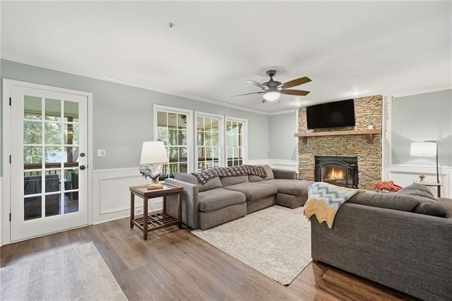 3743 Spring Leaf Court, Acworth, GA 30101