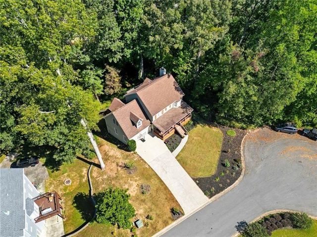 3743 Spring Leaf Court, Acworth, GA 30101