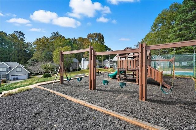 3743 Spring Leaf Court, Acworth, GA 30101