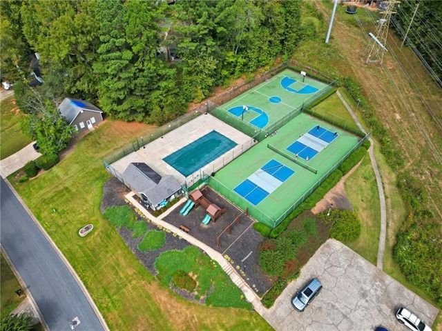 3743 Spring Leaf Court, Acworth, GA 30101