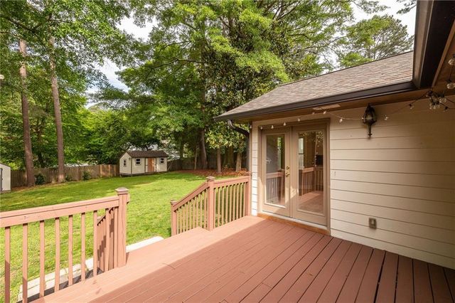 1907 Fairway Circle NE, Brookhaven, GA 30319