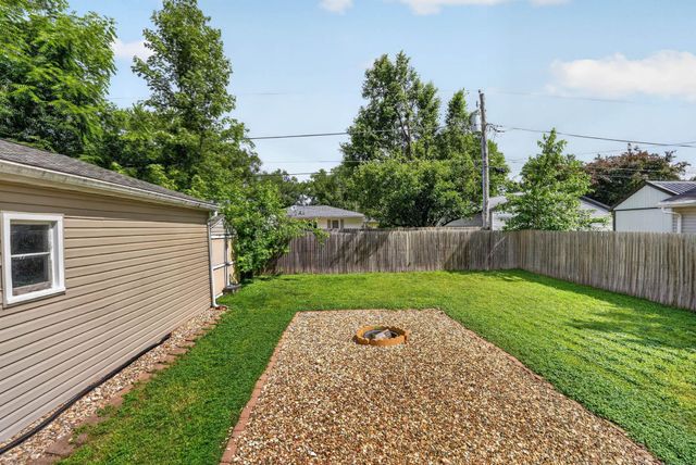 1638 Oriole Avenue, Waterloo, IA 50701