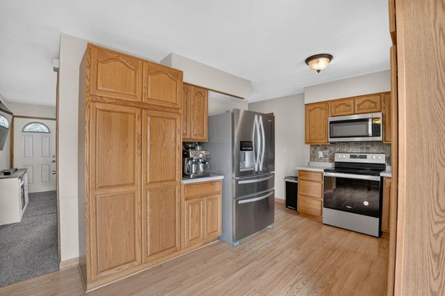 1638 Oriole Avenue, Waterloo, IA 50701