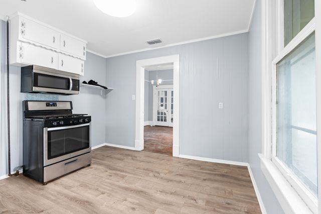 701 E Elm Street, Hillsboro, TX 76645