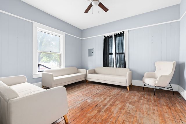 701 E Elm Street, Hillsboro, TX 76645