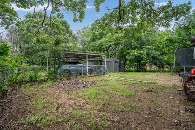 701 E Elm Street, Hillsboro, TX 76645