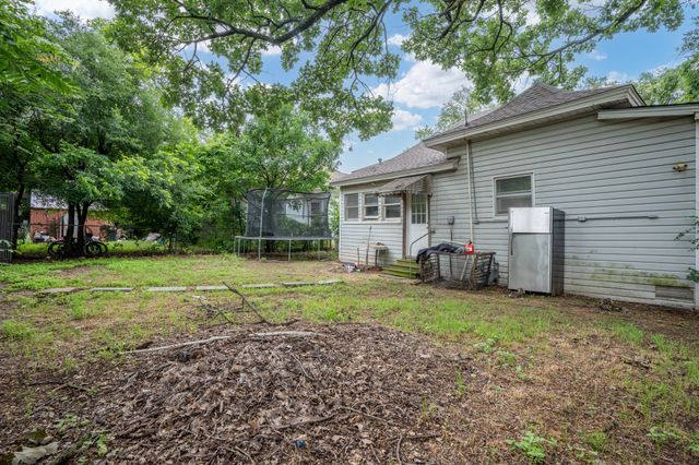 701 E Elm Street, Hillsboro, TX 76645