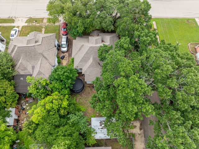 701 E Elm Street, Hillsboro, TX 76645