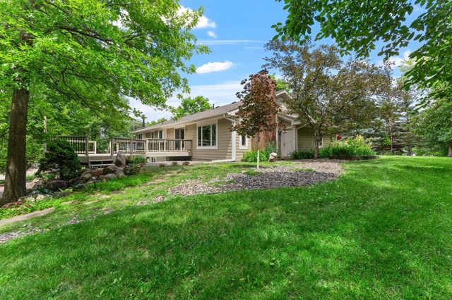 940 Trail Court, Eagan, MN 55123