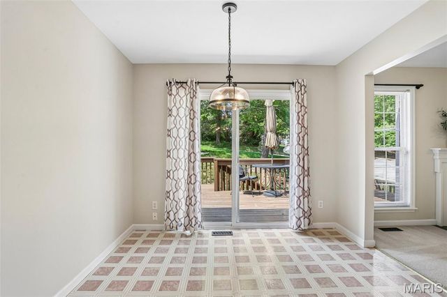 2415 S Lakeridge Court 15, Lake St Louis, MO 63367