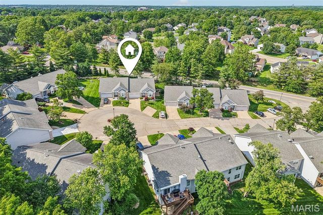 2415 S Lakeridge Court 15, Lake St Louis, MO 63367