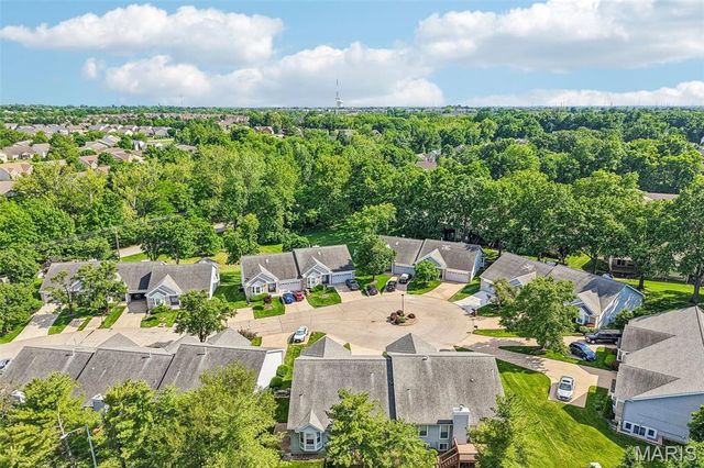 2415 S Lakeridge Court 15, Lake St Louis, MO 63367