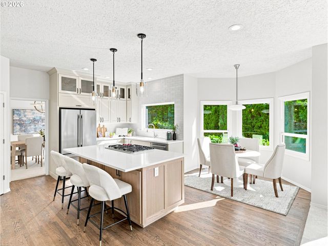 17994 SAINT CLAIR Dr, Lake Oswego, OR 97034