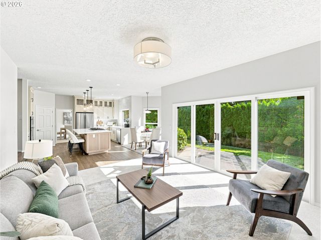 17994 SAINT CLAIR Dr, Lake Oswego, OR 97034
