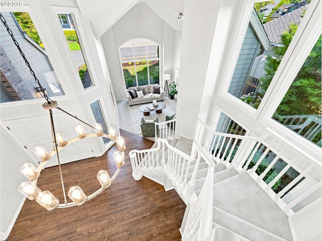 17994 SAINT CLAIR Dr, Lake Oswego, OR 97034