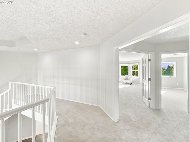 17994 SAINT CLAIR Dr, Lake Oswego, OR 97034