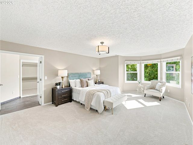 17994 SAINT CLAIR Dr, Lake Oswego, OR 97034