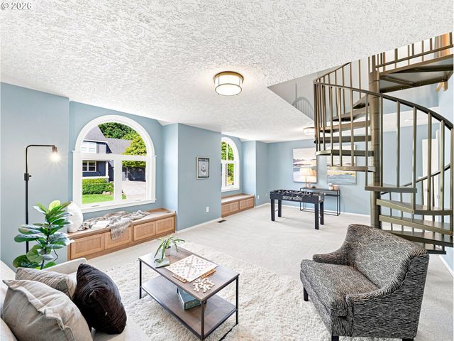 17994 SAINT CLAIR Dr, Lake Oswego, OR 97034