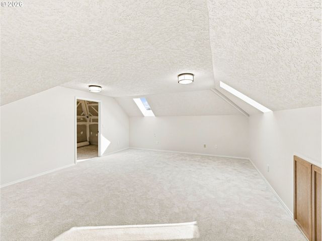 17994 SAINT CLAIR Dr, Lake Oswego, OR 97034