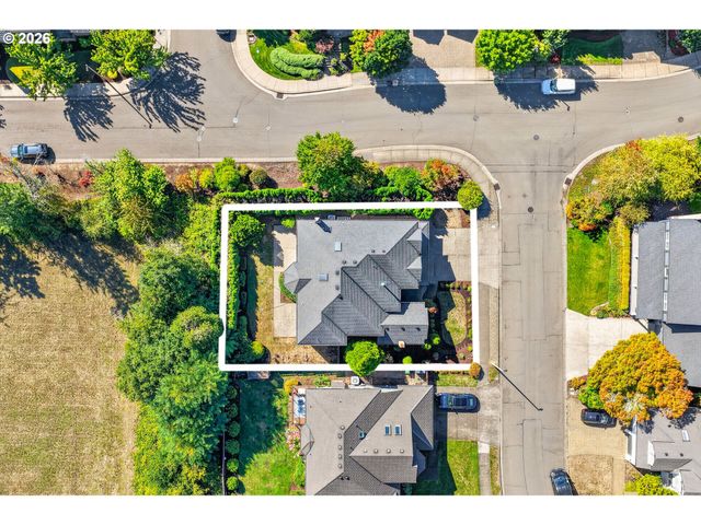 17994 SAINT CLAIR Dr, Lake Oswego, OR 97034