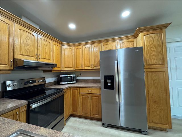 6445 109TH AVENUE N, Pinellas Park, FL 33782