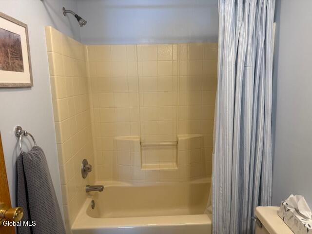 13 Powers Lane, Troy, NY 12182