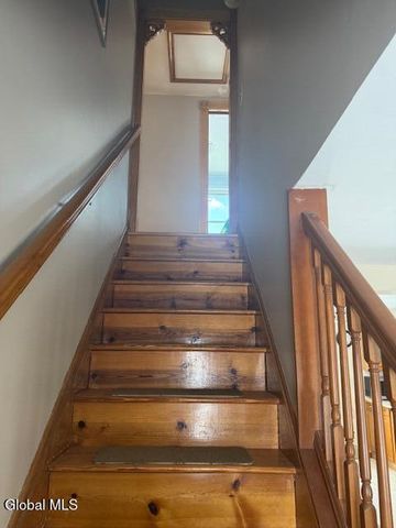 13 Powers Lane, Troy, NY 12182