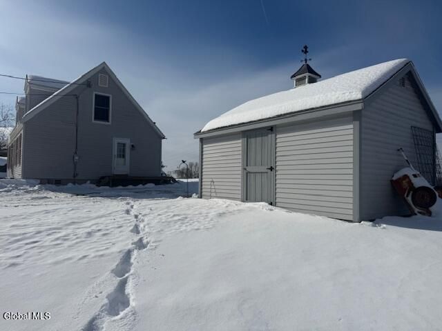 13 Powers Lane, Troy, NY 12182