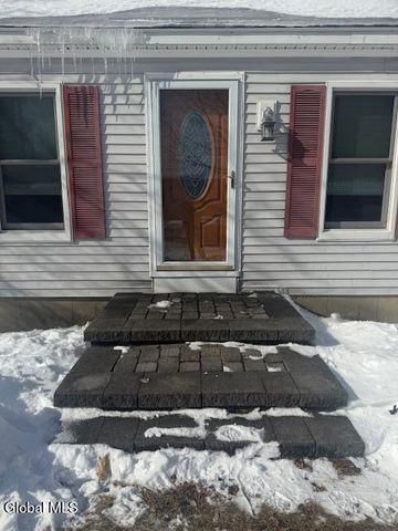 13 Powers Lane, Troy, NY 12182