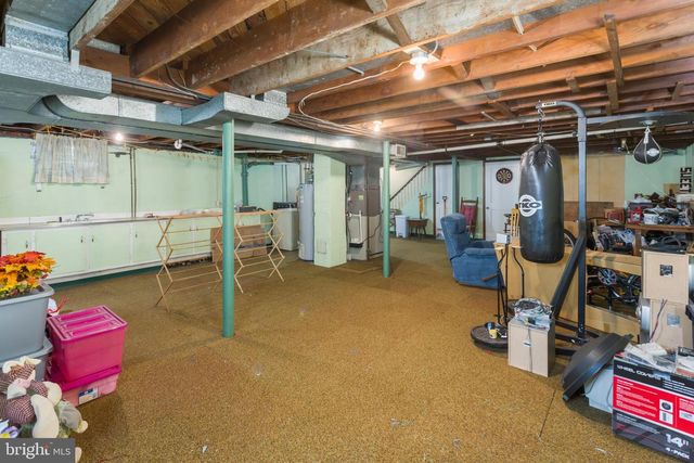 920 BARNT DEKLYN RD, Hamilton, NJ 08610