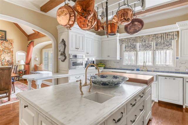 6347 Woodland Drive, Dallas, TX 75225