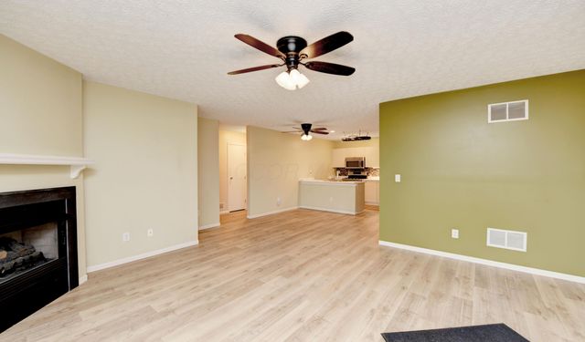 4704 Hobson Drive, 4A, Columbus, OH 43228