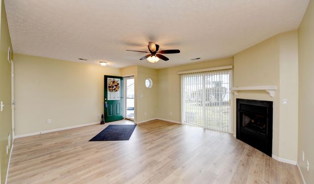 4704 Hobson Drive, 4A, Columbus, OH 43228