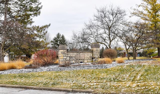 4704 Hobson Drive, 4A, Columbus, OH 43228