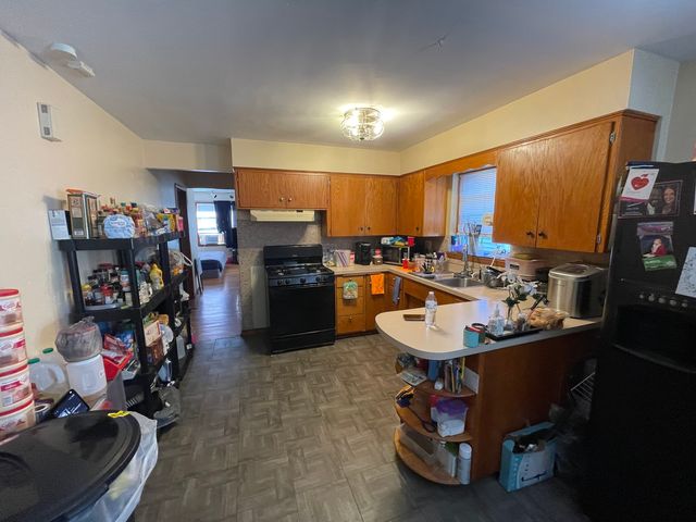 2328 N Lawndale Avenue, Chicago, IL 60647