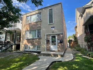 2328 N Lawndale Avenue, Chicago, IL 60647