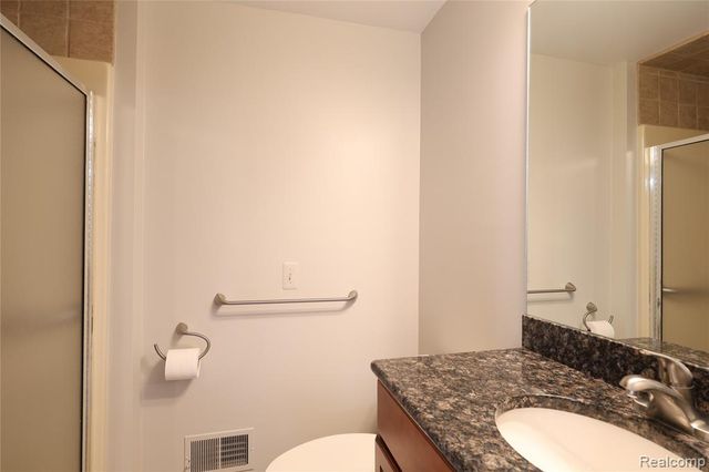 2301 Walnut Lake Road, West Bloomfield, MI 48323