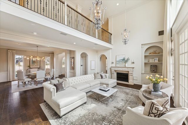 106 Melody Lane, Friendswood, TX 77546