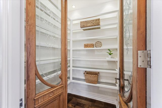 106 Melody Lane, Friendswood, TX 77546